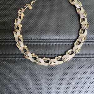 Vintage beautiful 70s 1970s Silver tone choker Women's Necklace retro jewelry
